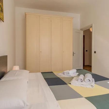 Apartment Quadri D'oro - Beachside Escape In Beautiful Liguria Loano